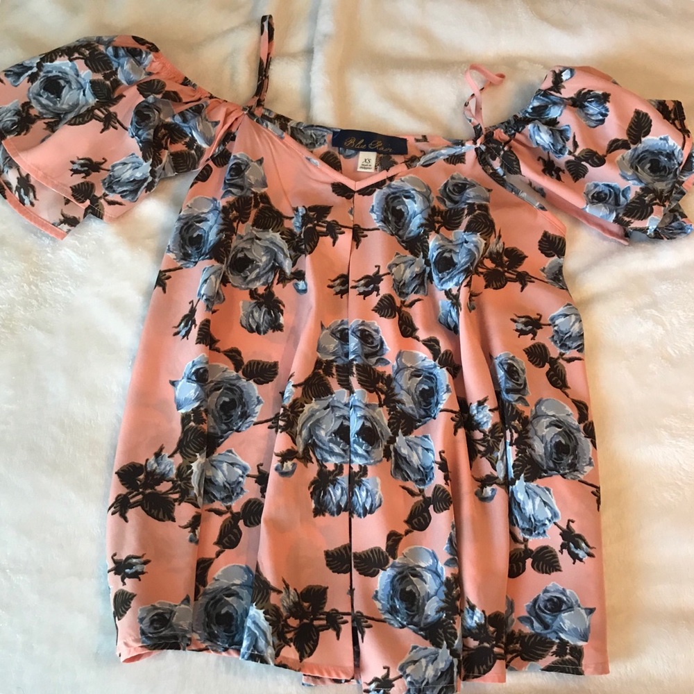 Floral Spaghetti Off The Shoulder Shirt
